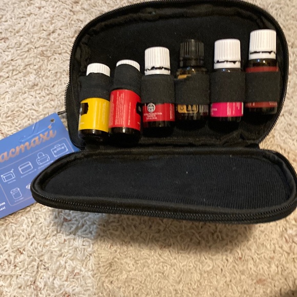 New essential oil holder. - Picture 1 of 7